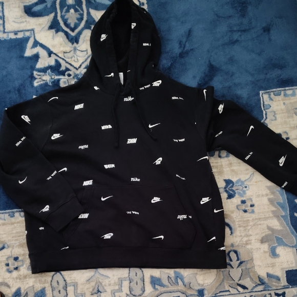 Nike Other - Nike Black Patterned Men's Hoodie